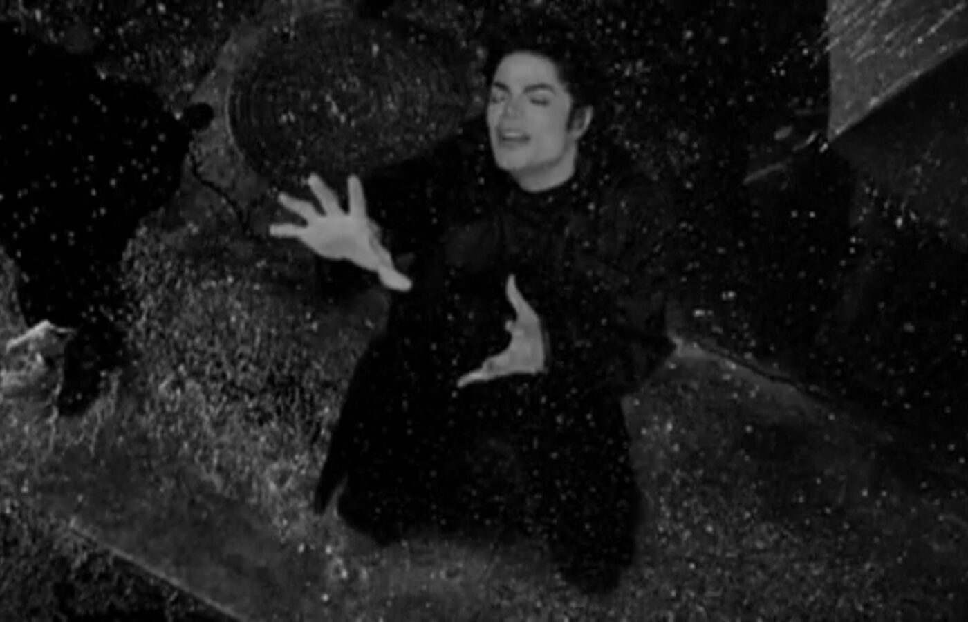 Michael Jackson .::. Stranger in Moscow