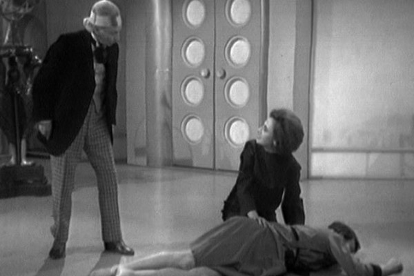 Doctor Who: Summary: The Brink of Disaster