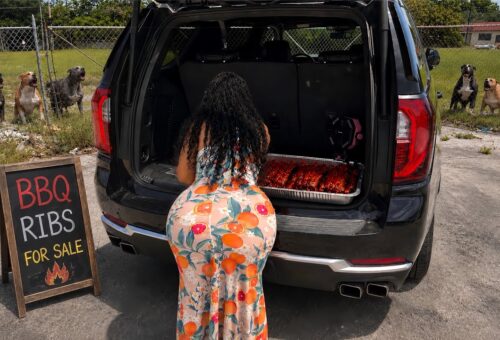 I’ve Been Gatekeeping This BBQ Truck… It Sells Out in HOURS!
